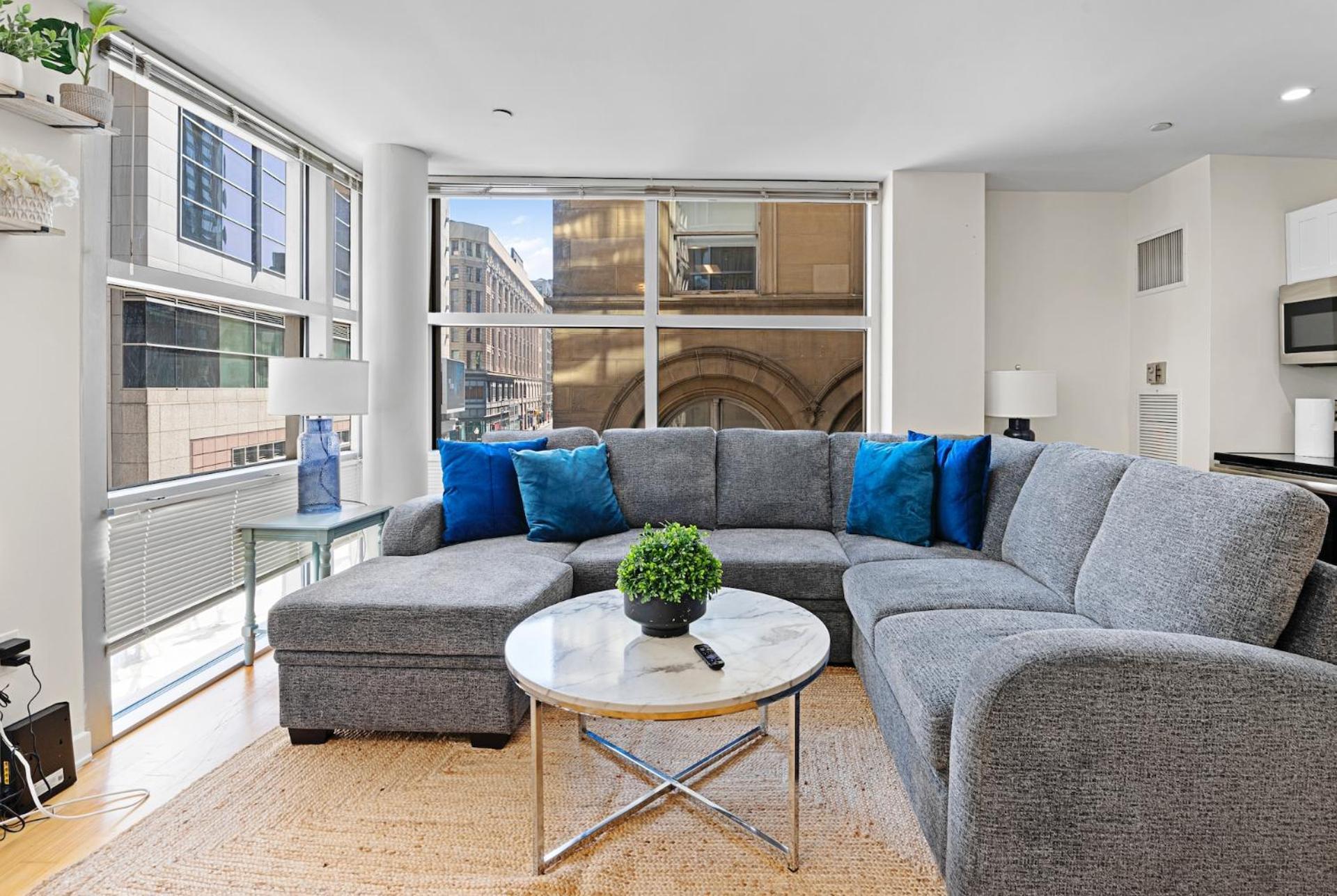 Furnished Apartment In Downtown Бостон Экстерьер фото