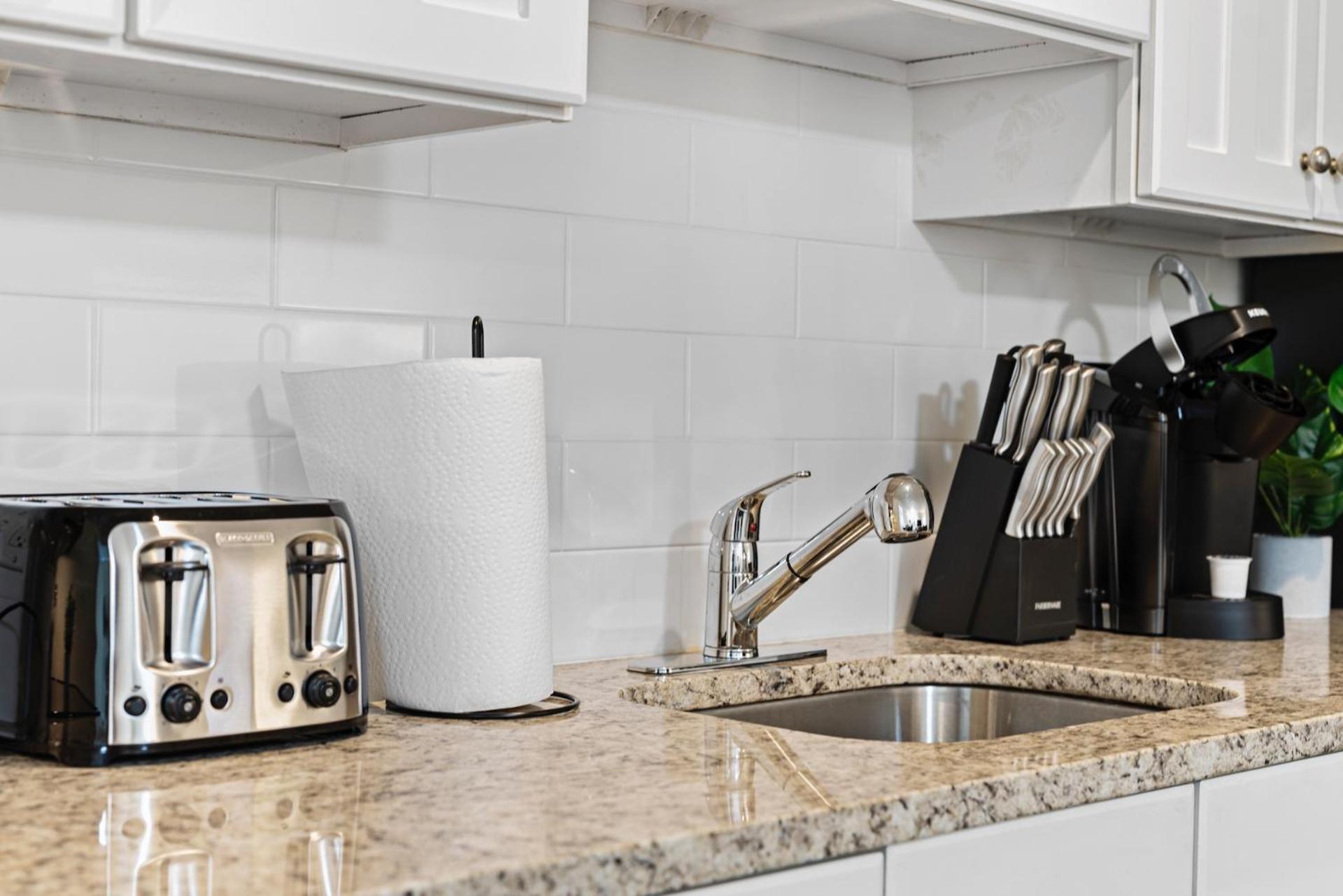 Furnished Apartment In Downtown Бостон Экстерьер фото