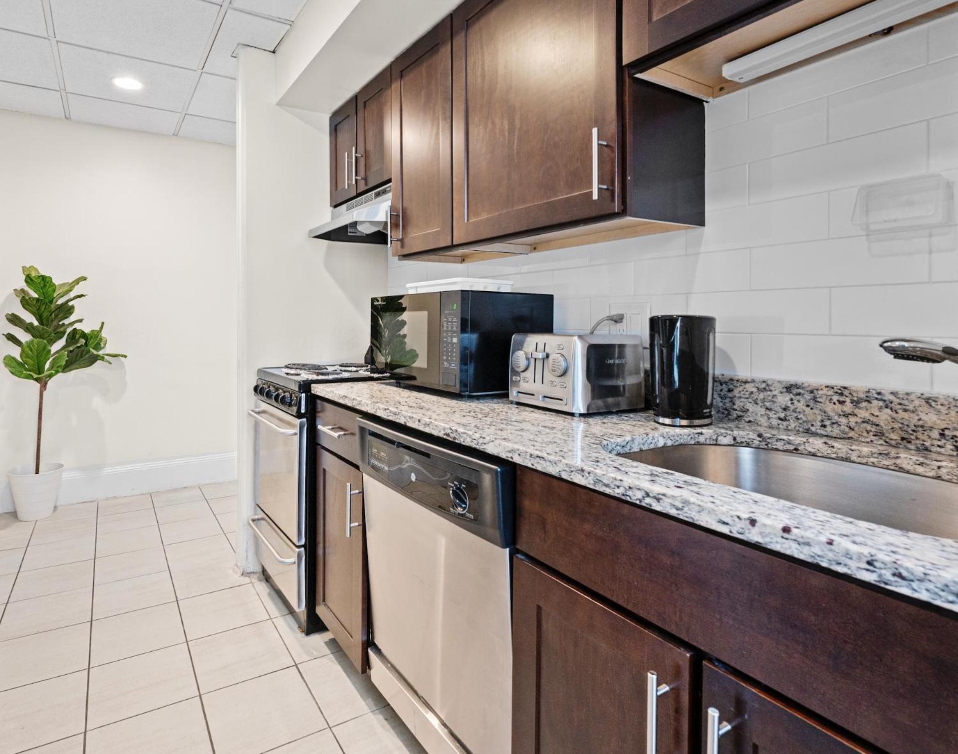 Furnished Apartment In Downtown Бостон Экстерьер фото